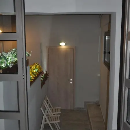 Apartment Mirma Halepa Superior *